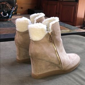 Tan Ankle boots